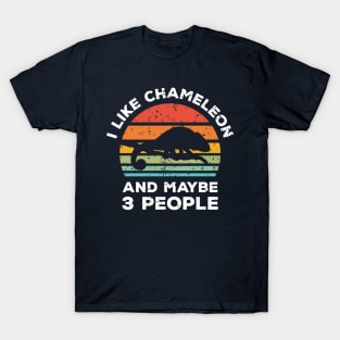 I Like Chameleon and Maybe 3 People, Retro Vintage Sunset with Style Old Grainy Grunge Texture T-Shirt